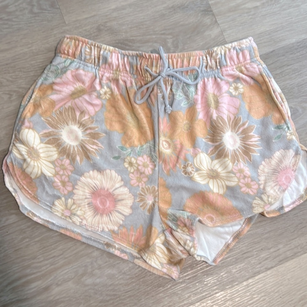 Terry cloth shorts with drawstring